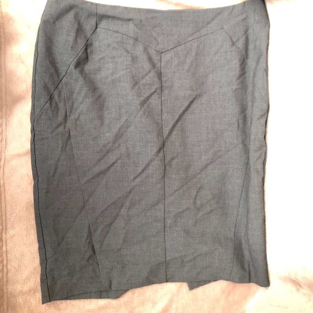 Worthington Pencil Skirt